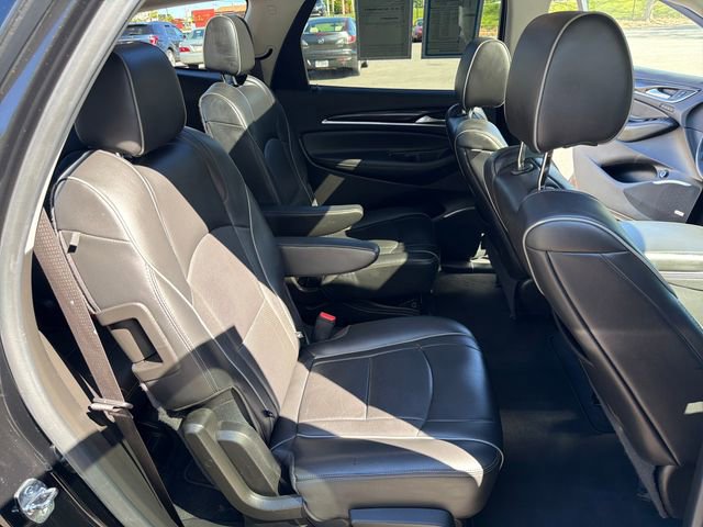 Used 2021 Buick Enclave Avenir w/ Avenir Technology Package AWD/4WD image 27