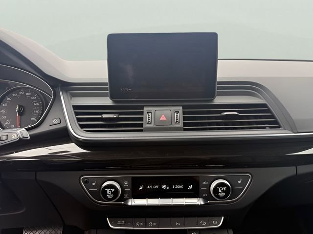 Used 2020 Audi Q5 2.0T Premium w/ Convenience Package image 18