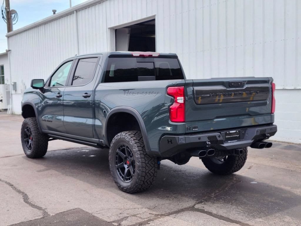 New 2026 Chevrolet Silverado 1500 ZR2 w/ Dark Appearance Package AWD/4WD image 3
