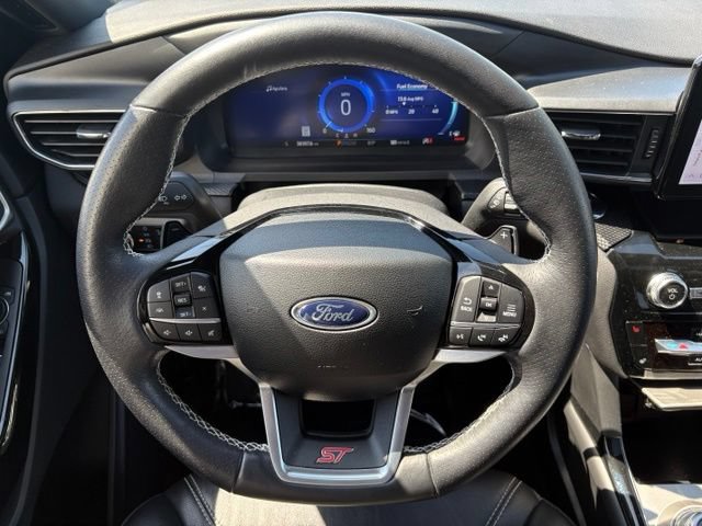 Used 2023 Ford Explorer ST AWD/4WD image 24