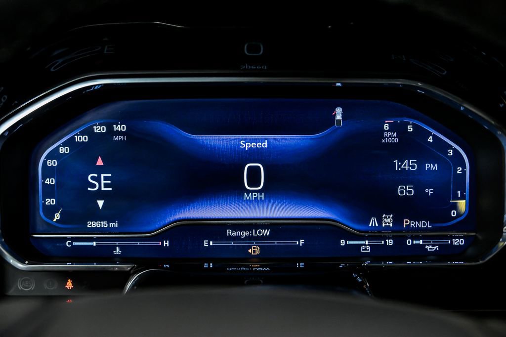 Used 2025 Chevrolet Silverado 1500 LT image 18