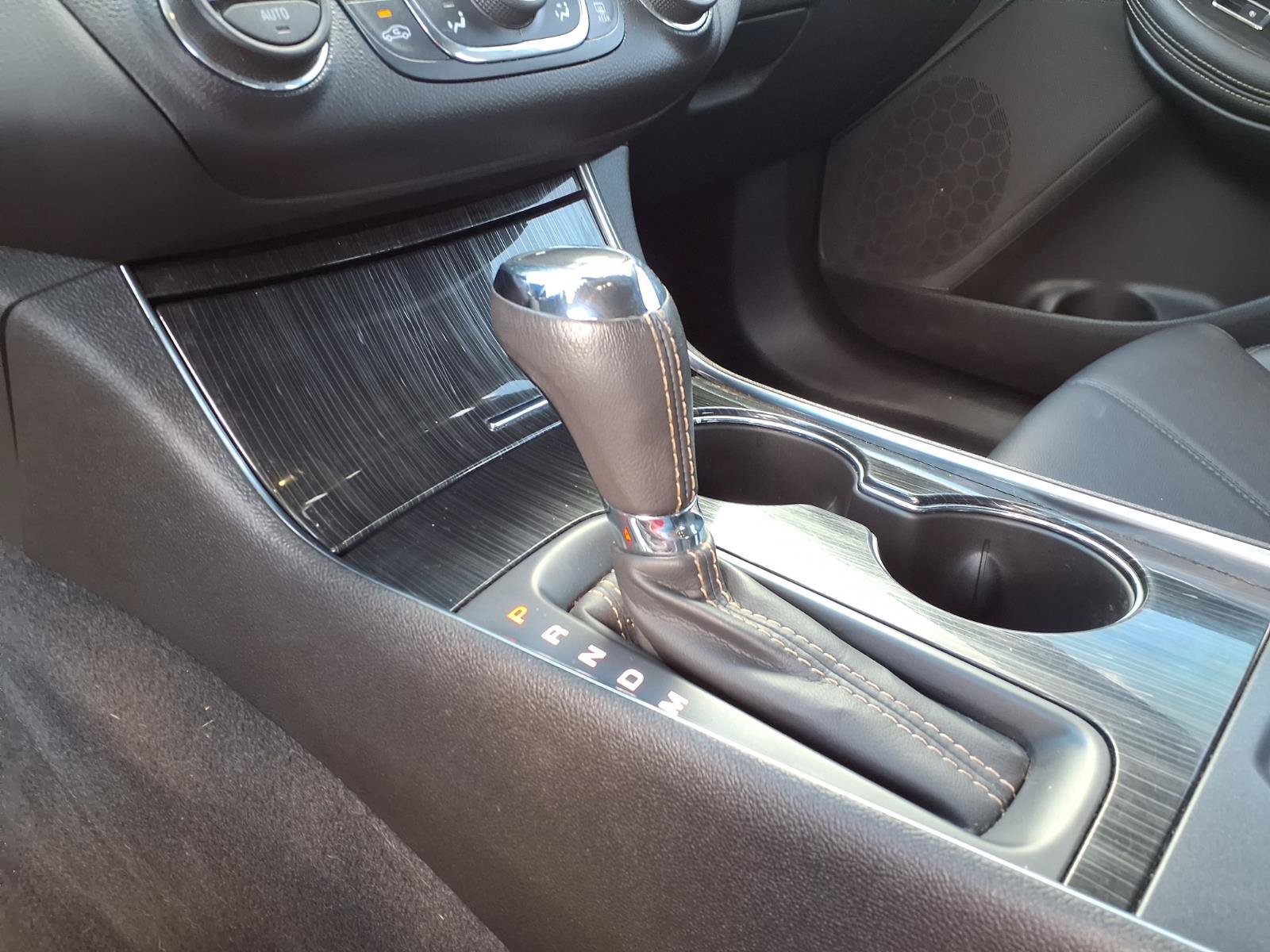 Used 2020 Chevrolet Impala LT FWD image 9