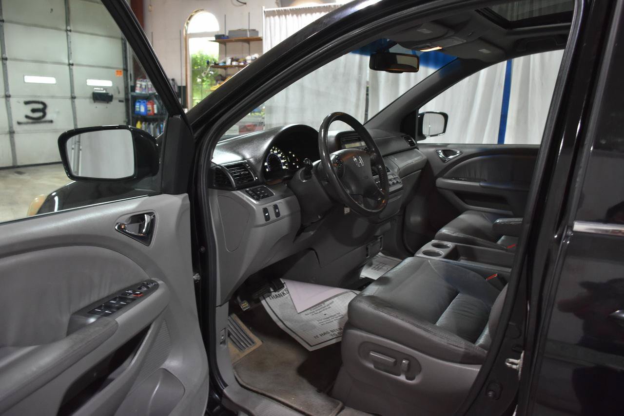 Used 2010 Honda Odyssey EX-L image 10