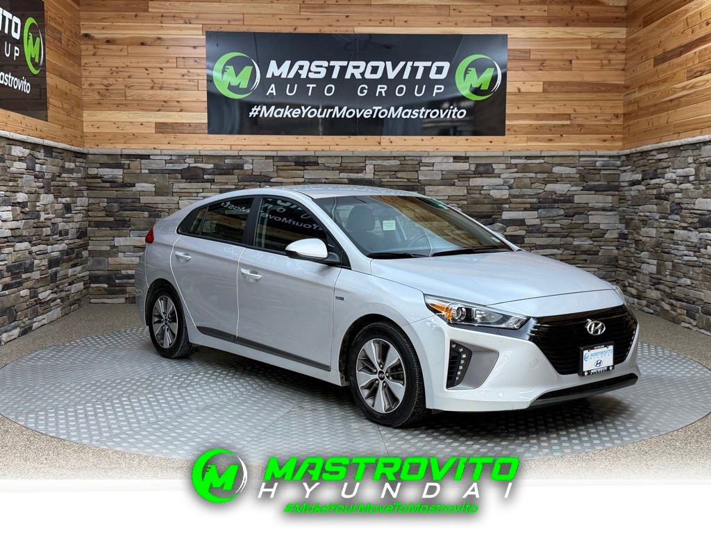 Used 2019 Hyundai Ioniq Plug-In Hybrid image 1