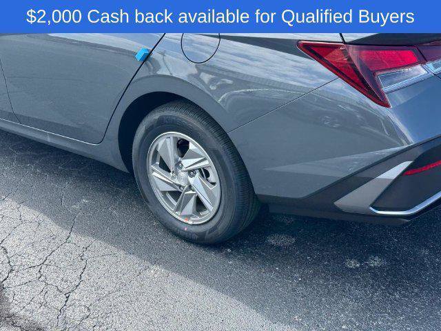 New 2026 Hyundai Elantra SE FWD image 20