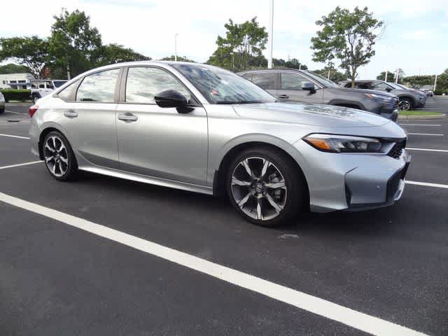 Used 2025 Honda Civic Sport Touring image 4