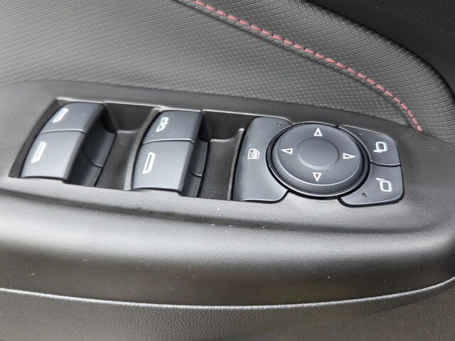 Used 2023 Chevrolet TrailBlazer RS w/ Convenience Package FWD image 29