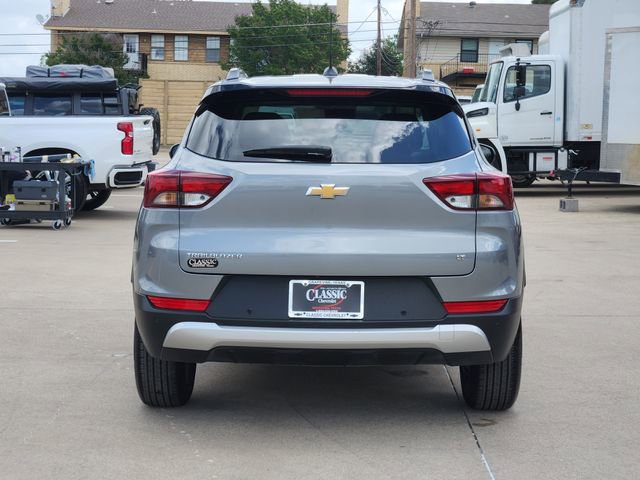Used 2024 Chevrolet TrailBlazer LT w/ LT Cold Weather Package FWD image 14