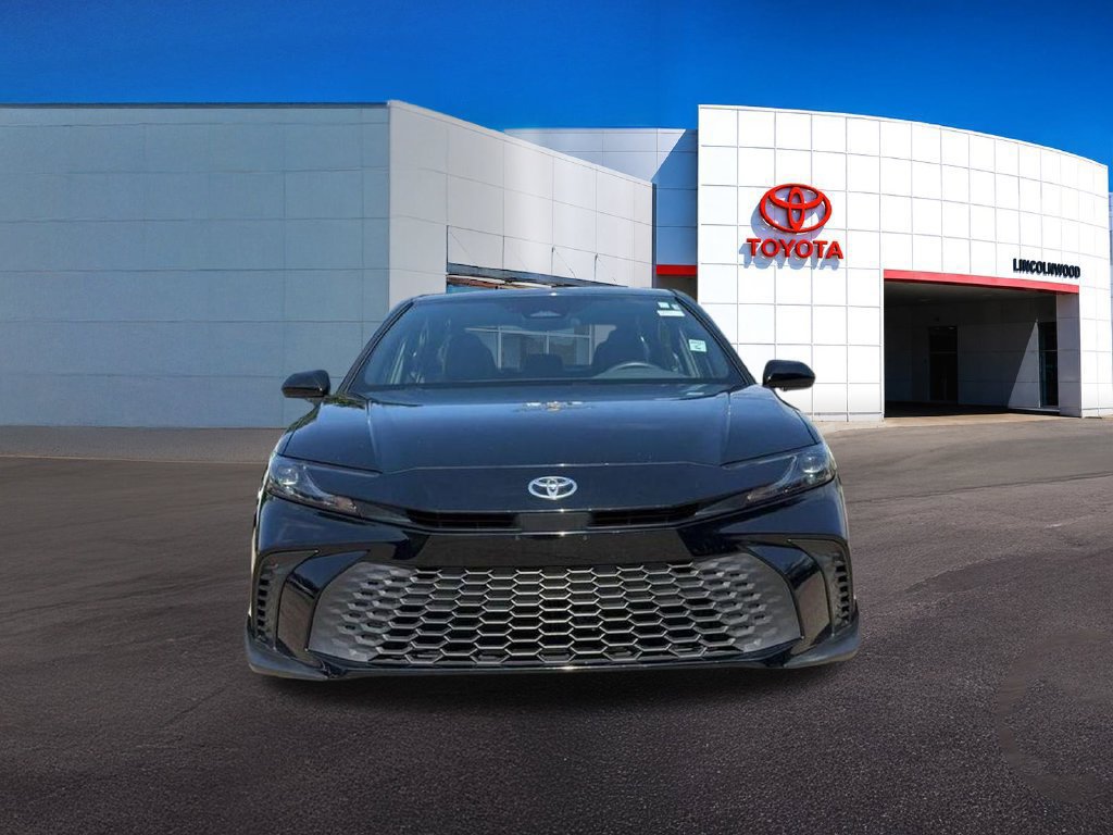 Used 2026 Toyota Camry SE FWD image 7
