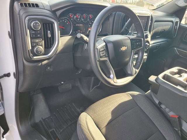 Used 2021 Chevrolet Silverado 1500 LT w/ Convenience Package II image 9