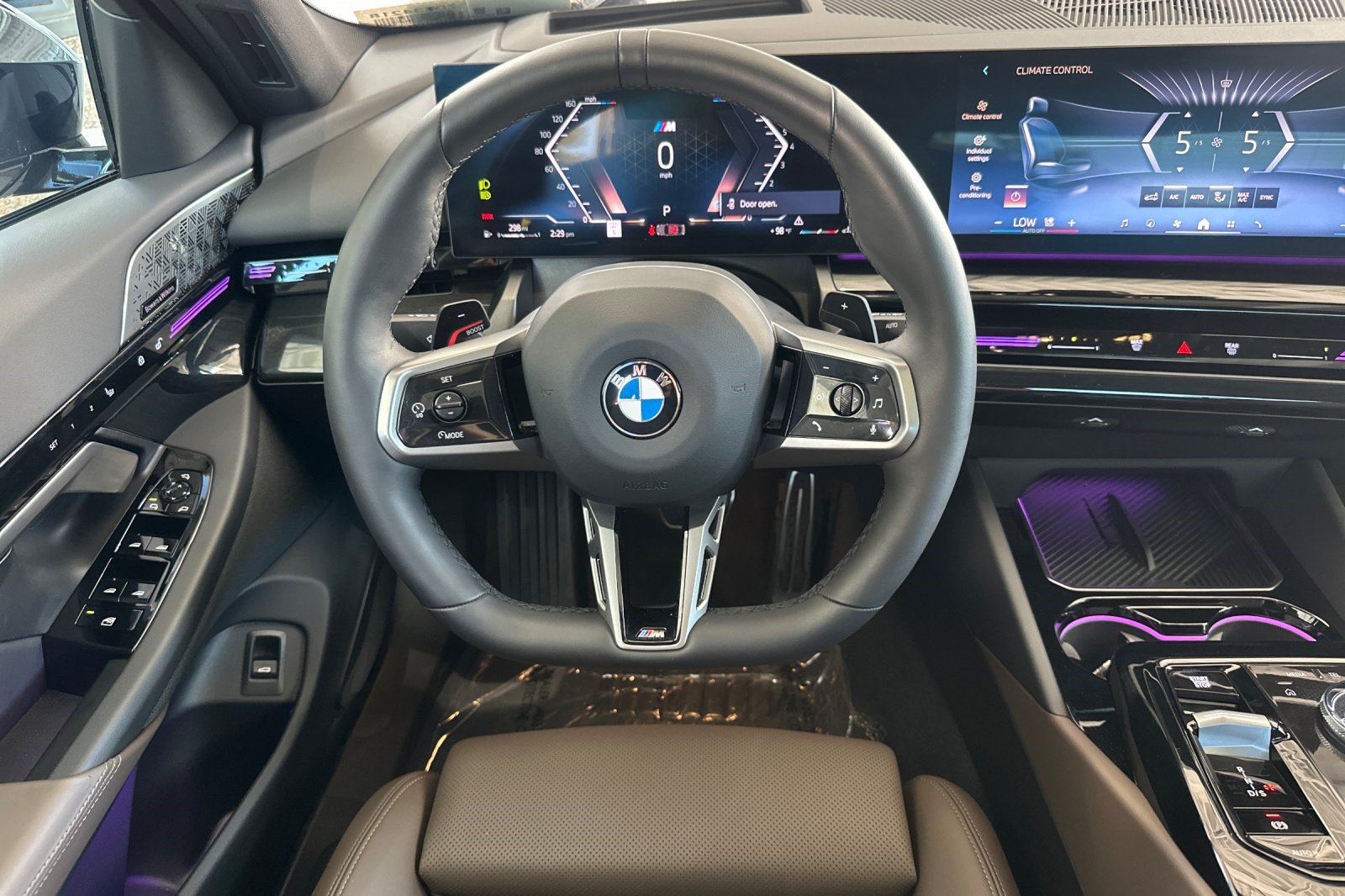 Used 2026 BMW 530i w/ M Sport Package RWD image 18