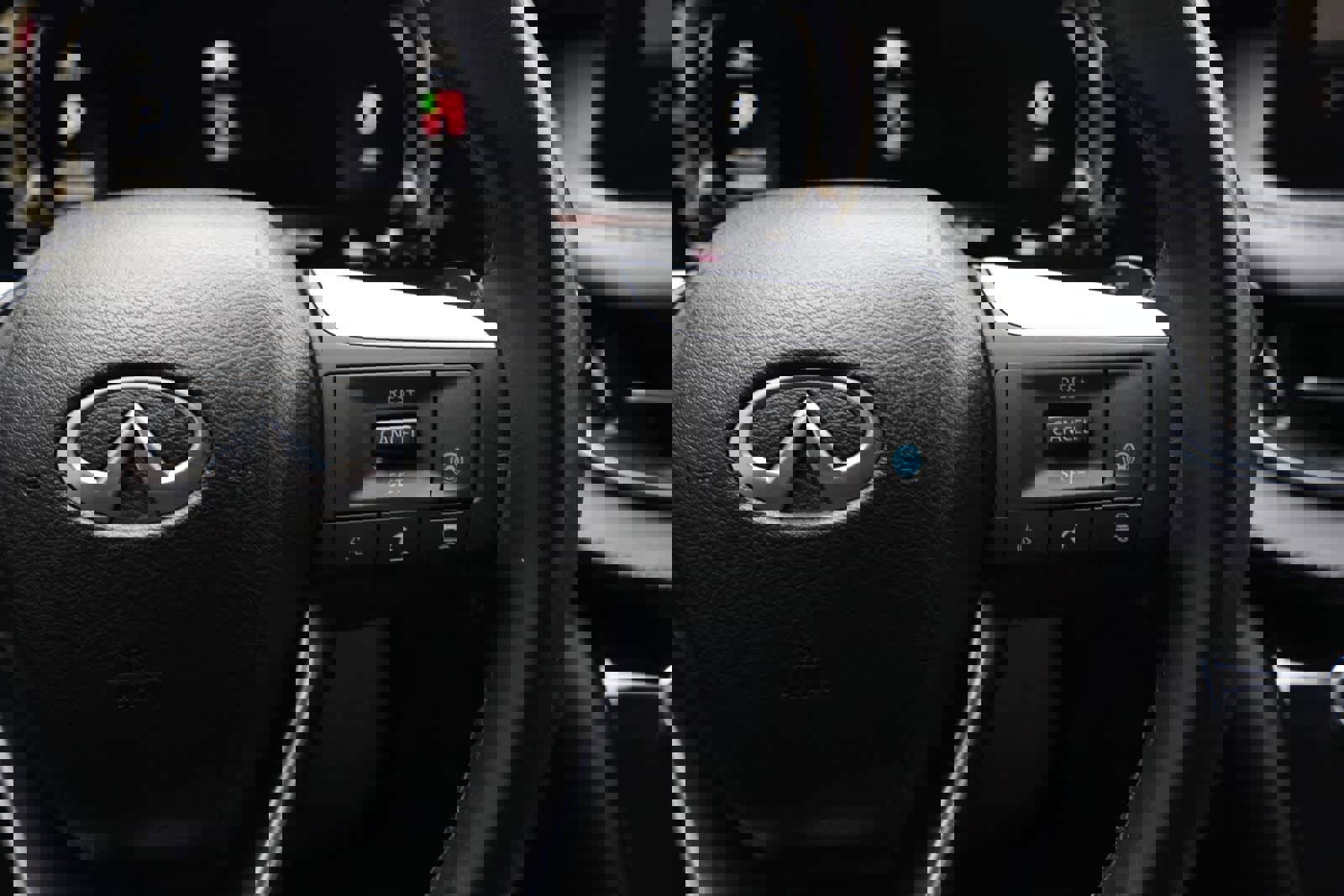 Certified 2023 INFINITI QX60 Luxe w/ Cargo Package image 11