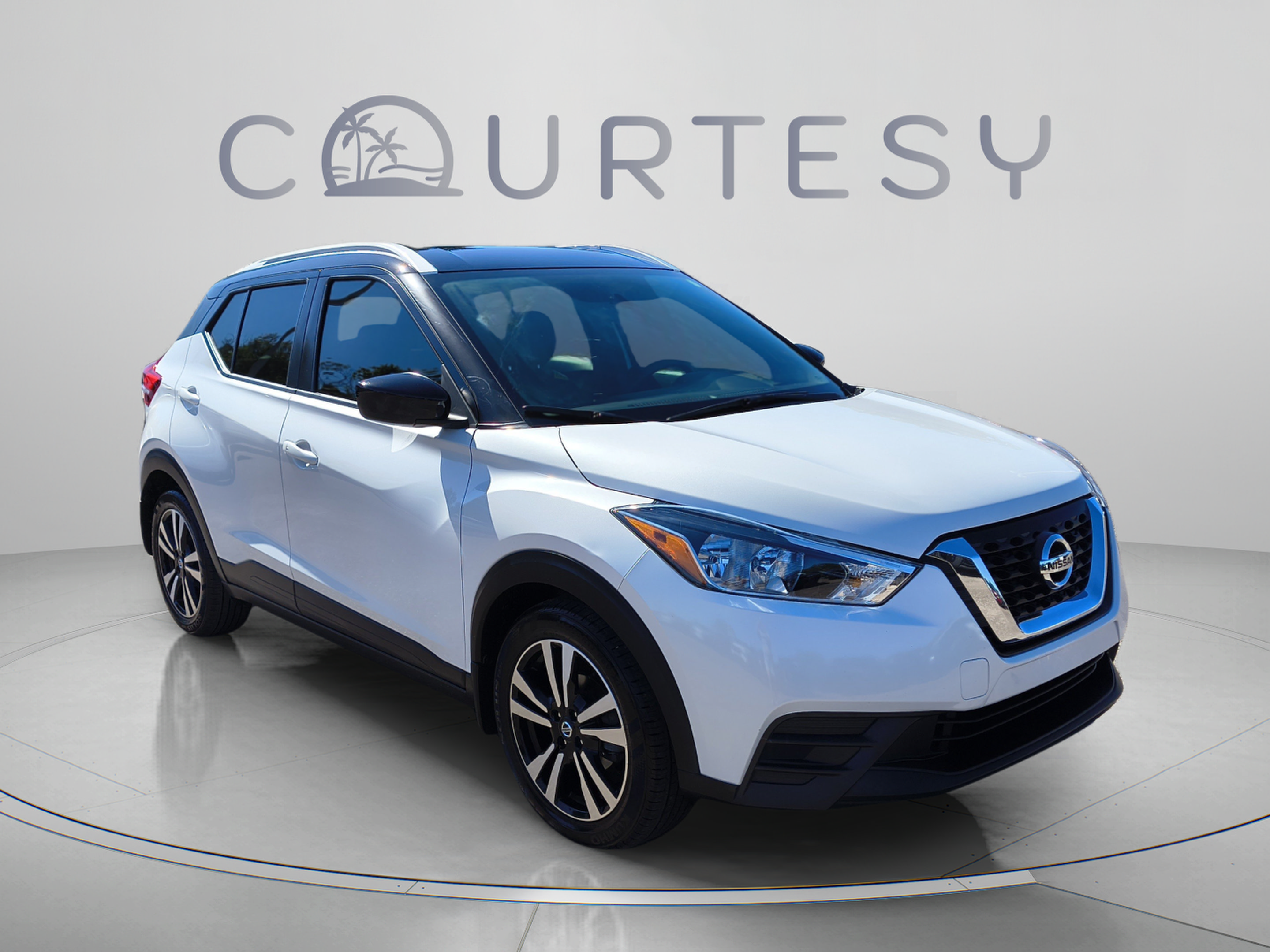 Certified 2019 Nissan Kicks SV FWD image 9