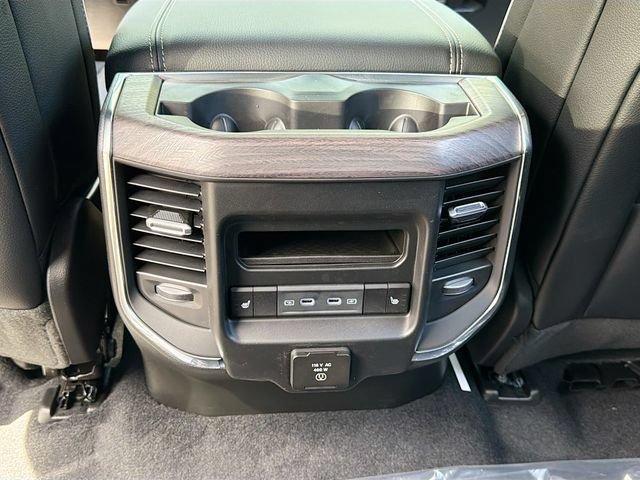 New 2026 RAM 1500 Laramie AWD/4WD image 24