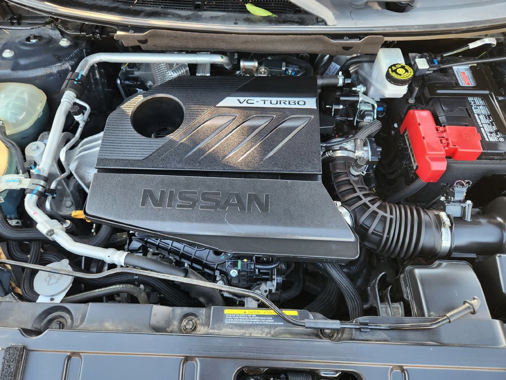 Used 2024 Nissan Rogue SV FWD image 24