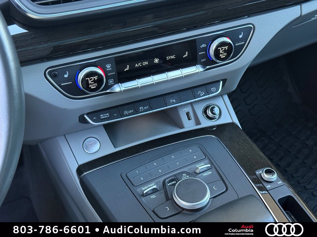 Used 2020 Audi Q5 2.0T Premium w/ Convenience Package AWD/4WD image 34