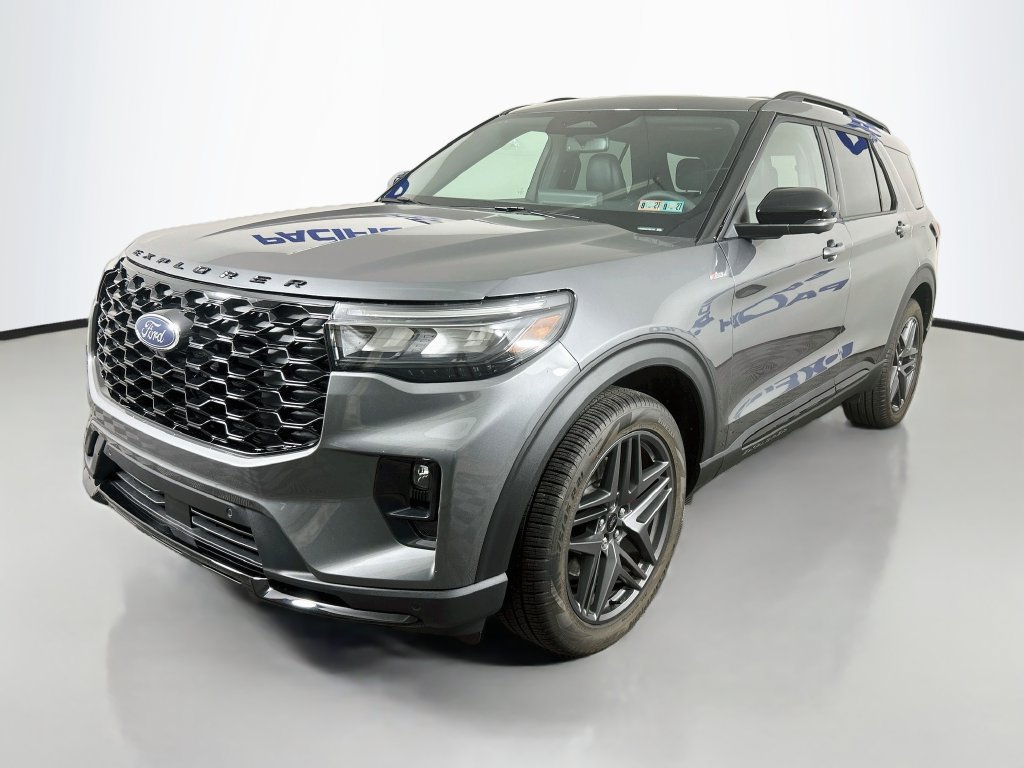 Used 2026 Ford Explorer ST-Line w/ ST-Line Street Pack AWD/4WD image 5