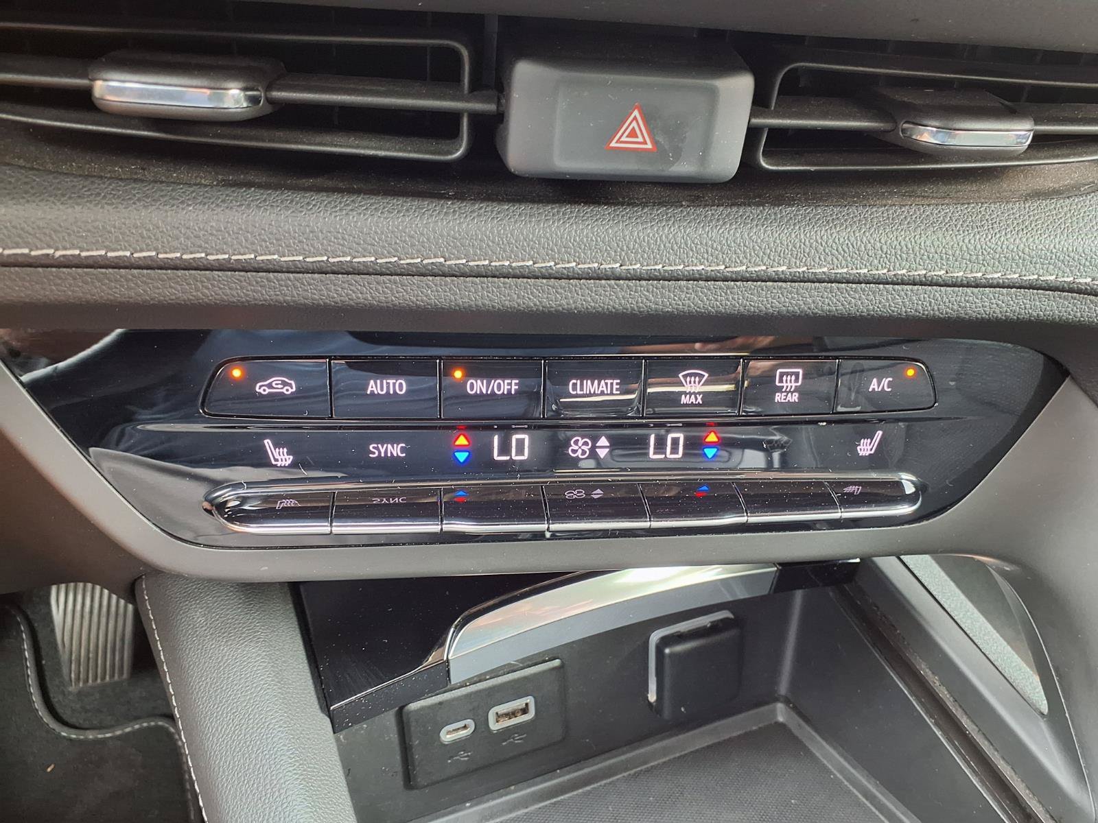 Used 2021 Buick Envision Preferred FWD image 8