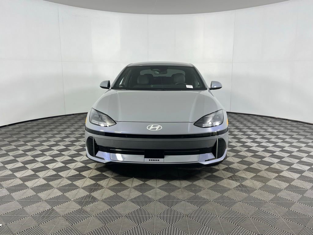 Used 2025 Hyundai Ioniq 6 SEL image 5