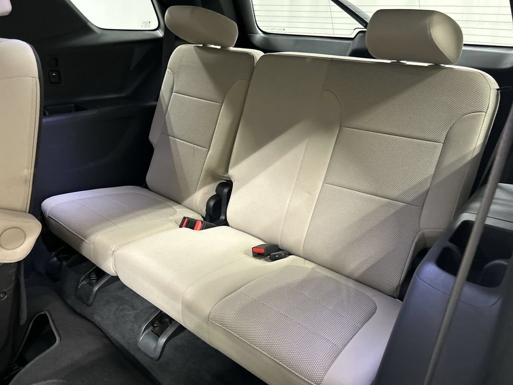 Certified 2023 Chevrolet Traverse LT AWD/4WD image 20