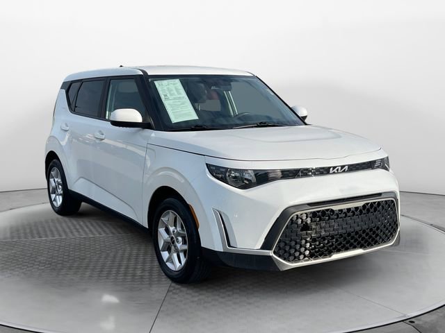 Used 2024 Kia Soul LX w/ Option Group 015 image 7