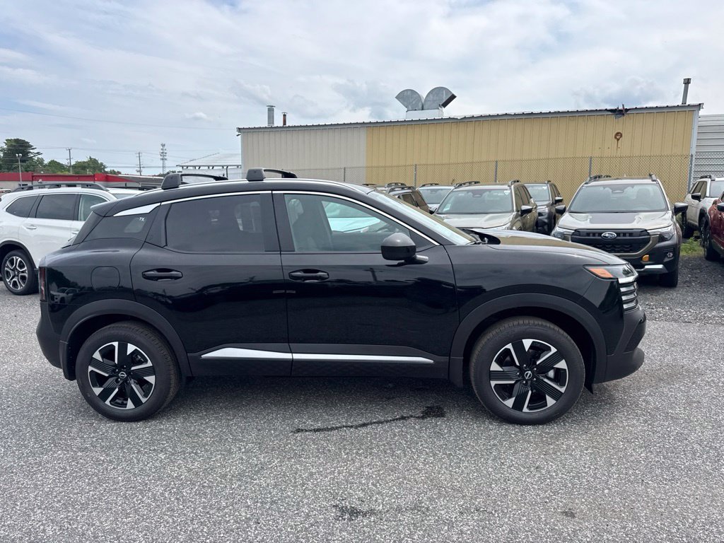 New 2026 Nissan Kicks SV w/ Cold Weather Package AWD/4WD image 4