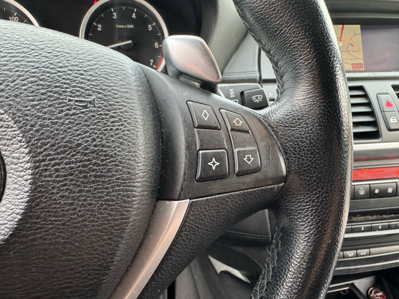 Used 2009 BMW X6 xDrive50i image 21