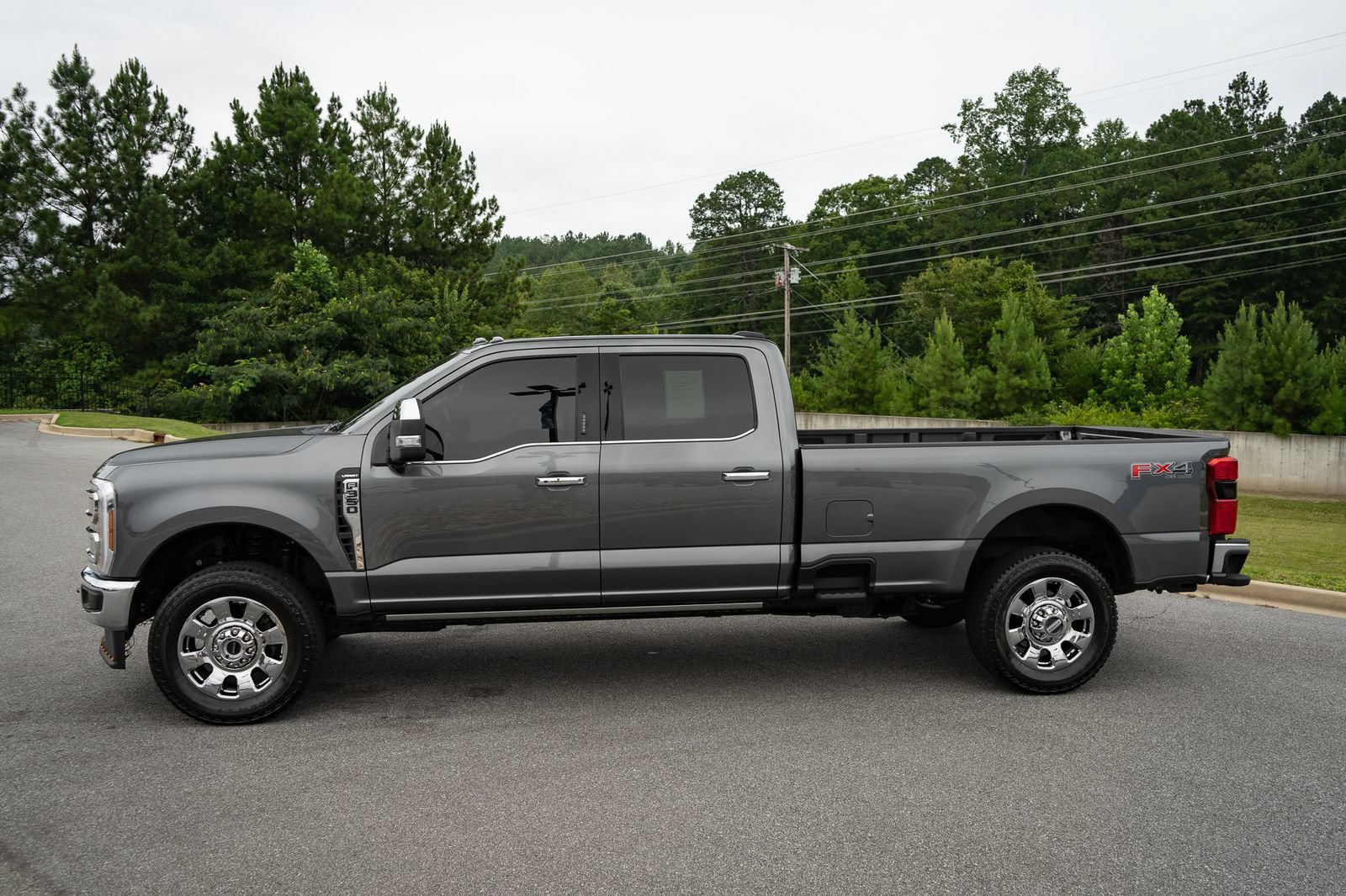 Used 2026 Ford F350 Lariat w/ Chrome Package AWD/4WD image 5