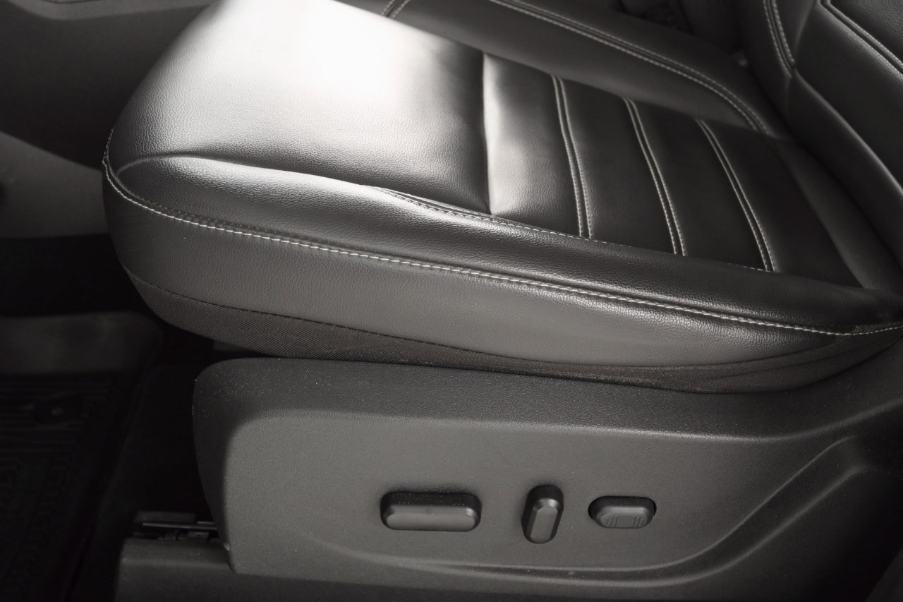 Used 2019 Ford Escape SEL image 26