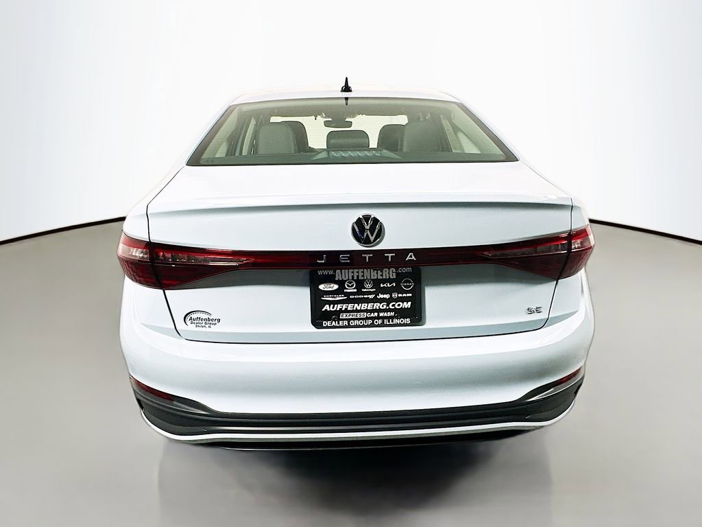 New 2026 Volkswagen Jetta SE FWD image 8