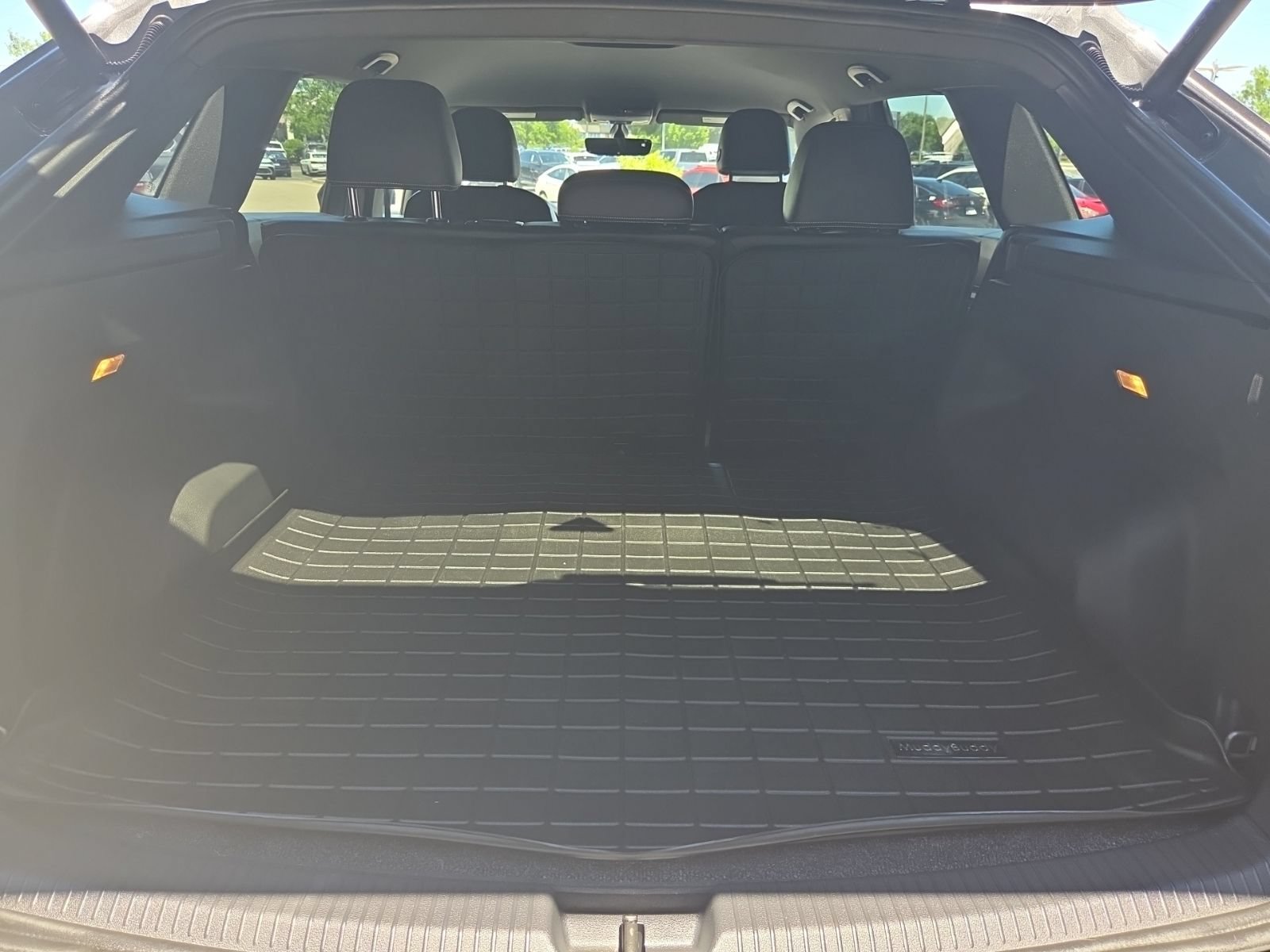 Certified 2023 Volkswagen Atlas Cross Sport SE AWD/4WD image 22