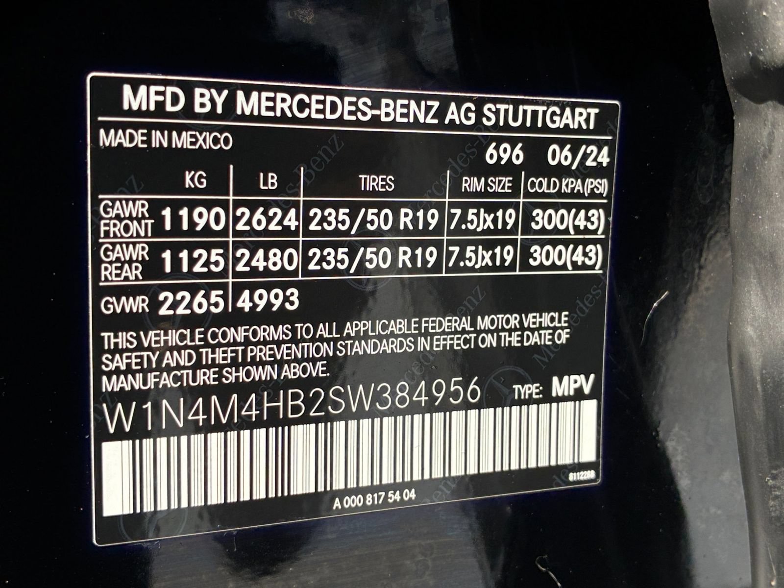 Used 2025 Mercedes-Benz GLB 250 4MATIC image 31