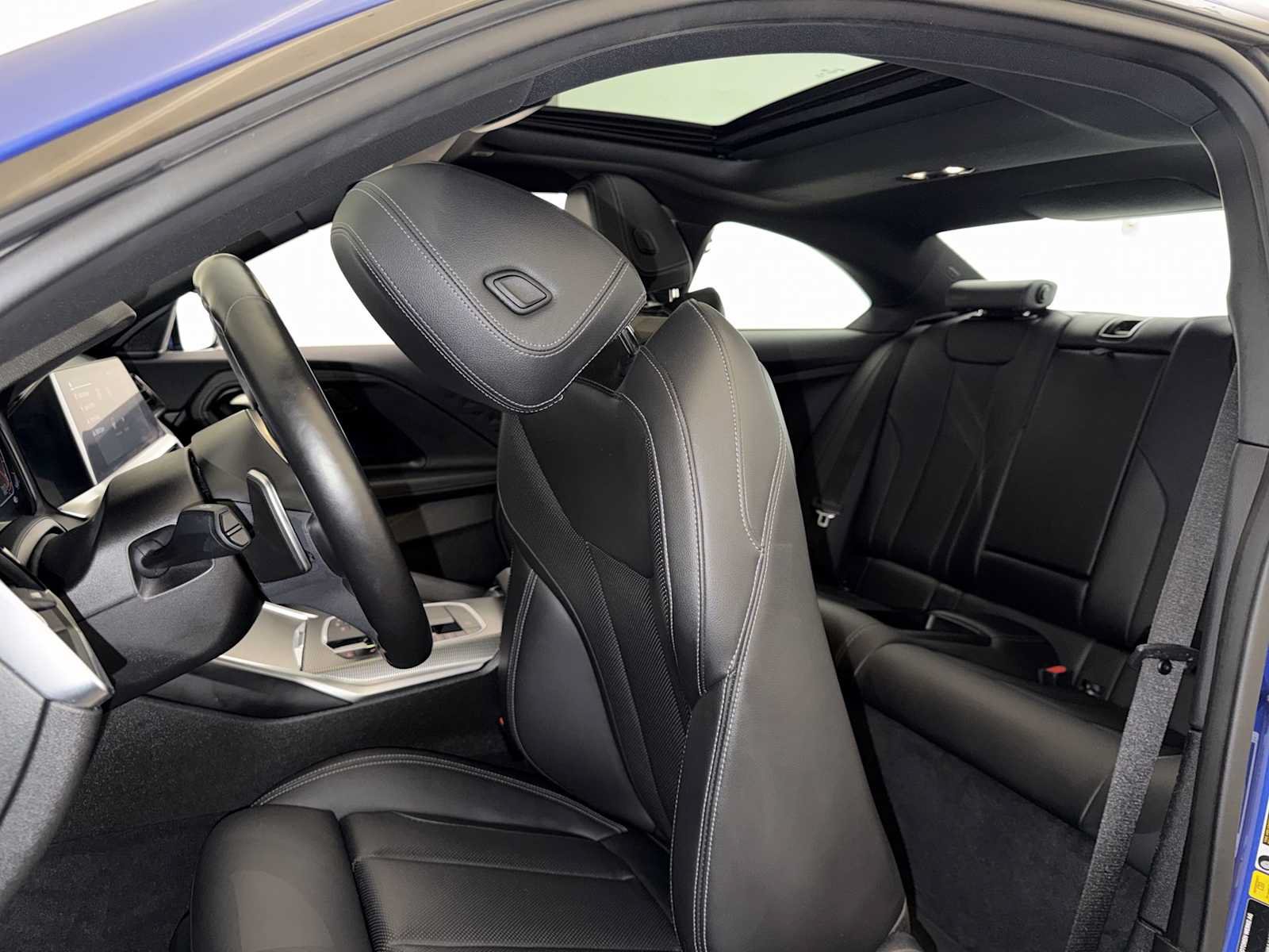 Used 2022 BMW 230i Coupe w/ Premium Package 2 RWD image 21