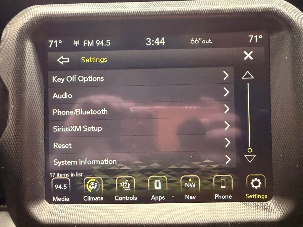 Used 2023 Jeep Wrangler Unlimited Sahara image 46