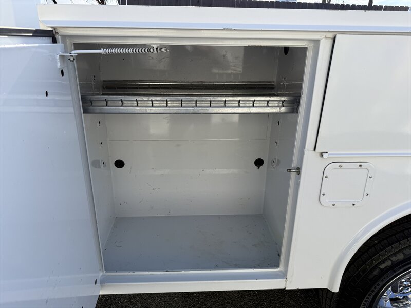 Used 2019 RAM 3500 Tradesman w/ Ambulance Prep Group AWD/4WD image 25