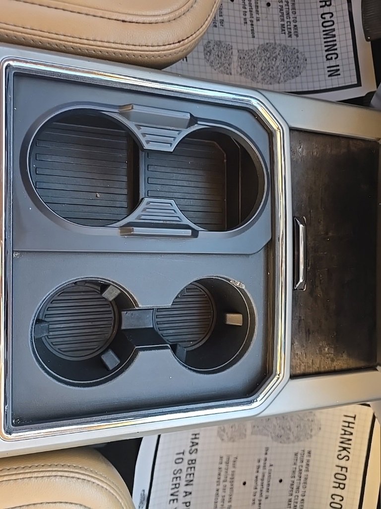 Used 2022 Ford F350 Lariat w/ Lariat Ultimate Package image 38