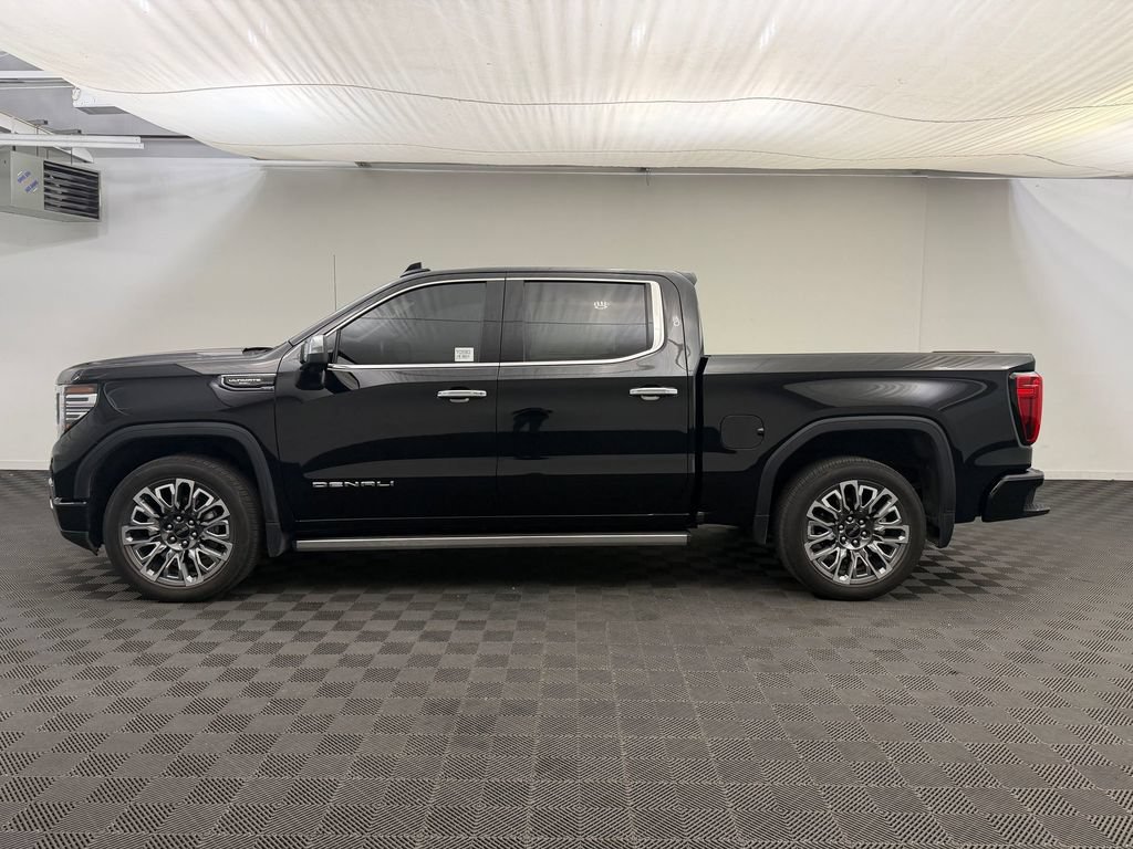 Used 2023 GMC Sierra 1500 Denali Ultimate AWD/4WD image 2