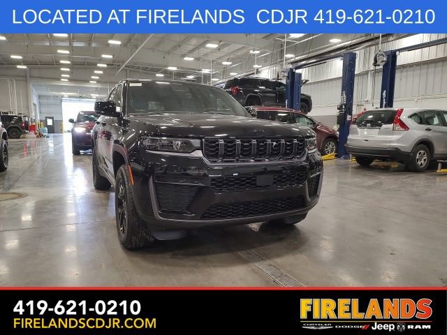 New 2026 Jeep Grand Cherokee Altitude AWD/4WD video 1