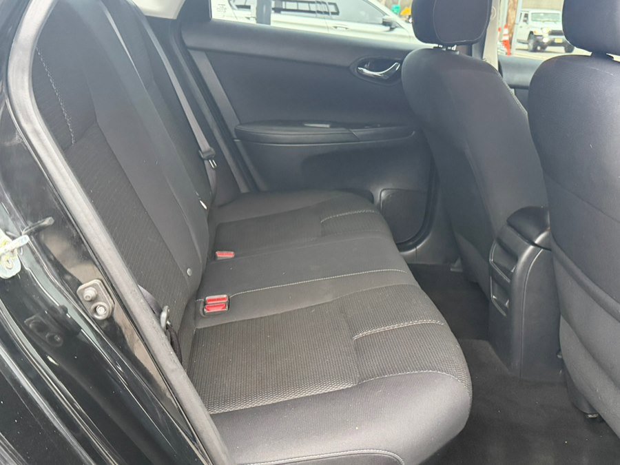 Used 2016 Nissan Sentra S image 20