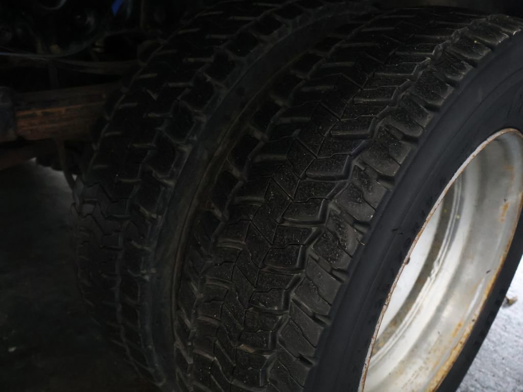 Used 2015 Ford F550 2WD Regular Cab Super Duty image 26