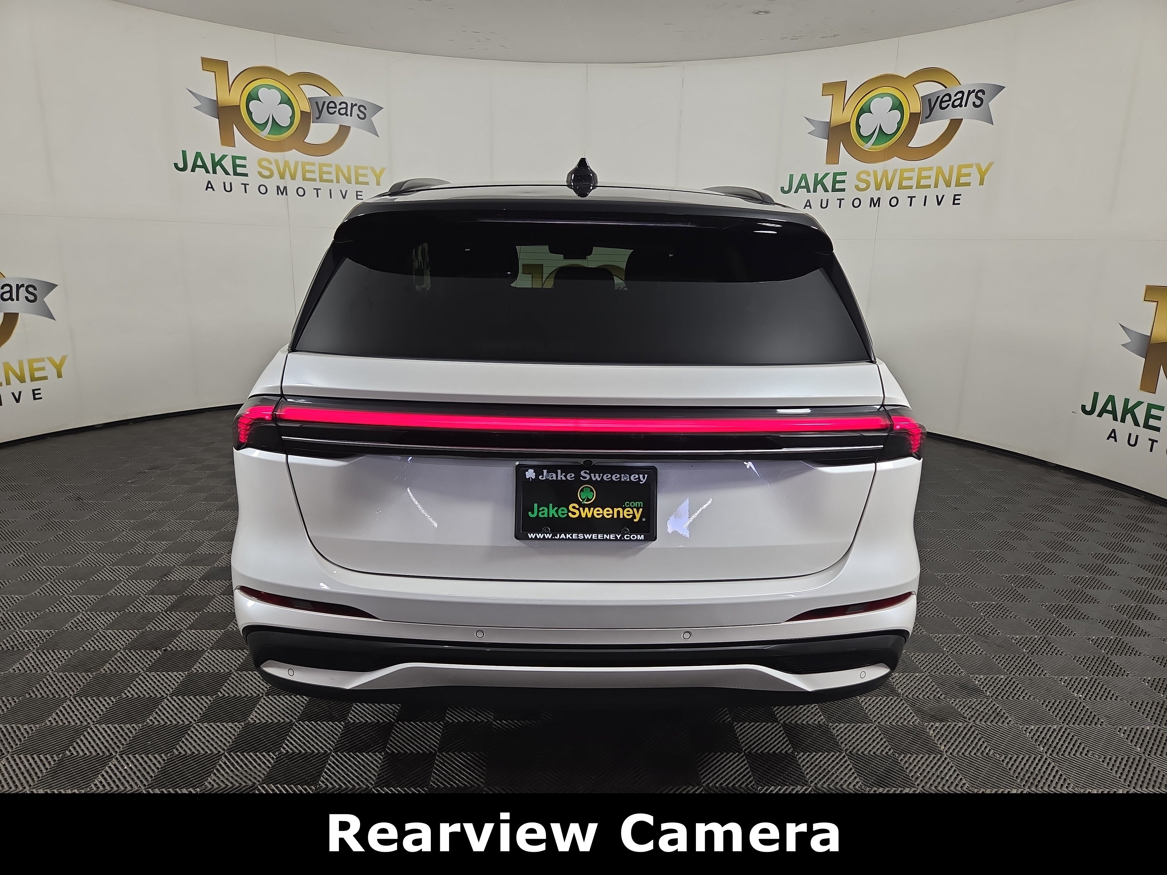 Used 2024 Lincoln Nautilus Reserve w/ Equipment Group 202A AWD/4WD image 7