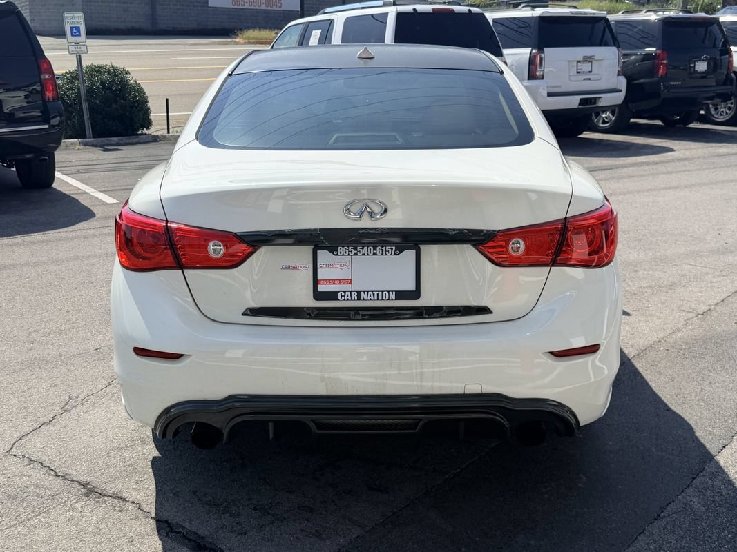 Used 2017 INFINITI Q50 Signature Edition w/ All Weather Package (L93) AWD/4WD image 5