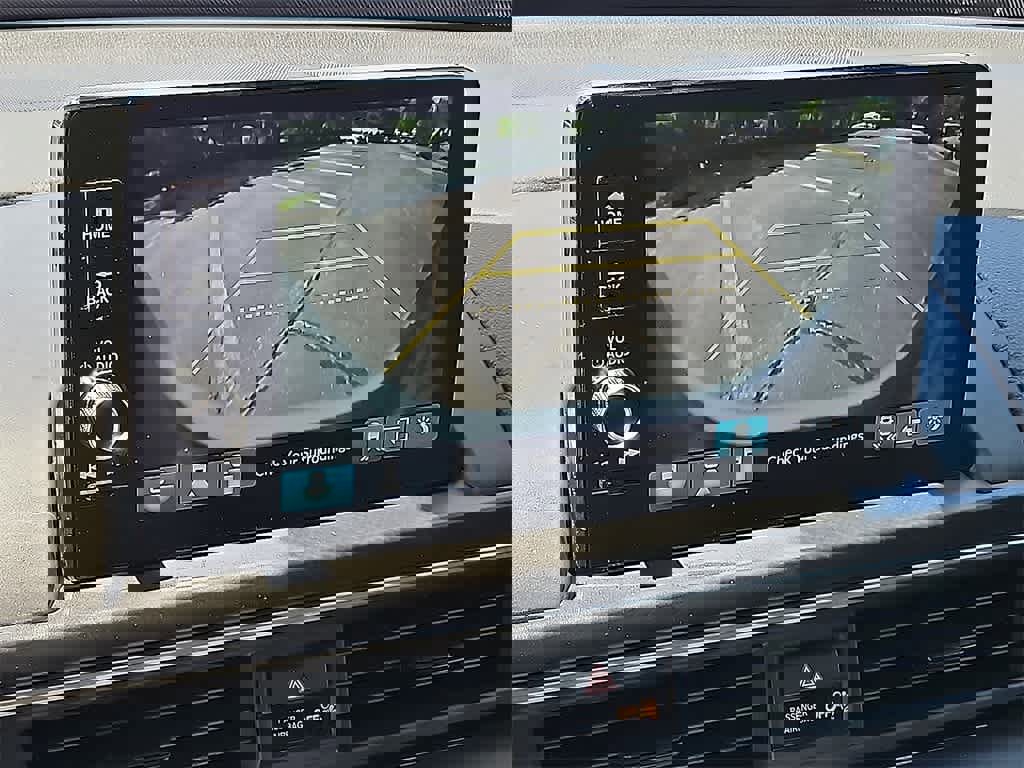 New 2025 Honda Pilot Touring image 15