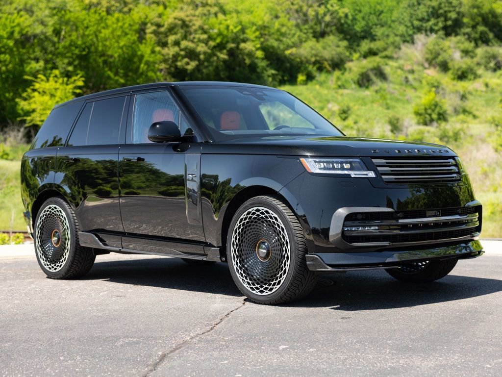 Used 2025 Land Rover Range Rover SE AWD/4WD image 9