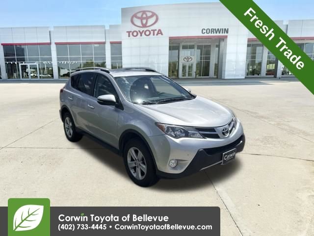 Used 2014 Toyota RAV4 XLE AWD/4WD image 1