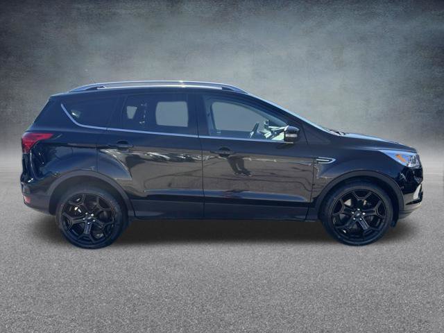 Used 2019 Ford Escape Titanium AWD/4WD image 5
