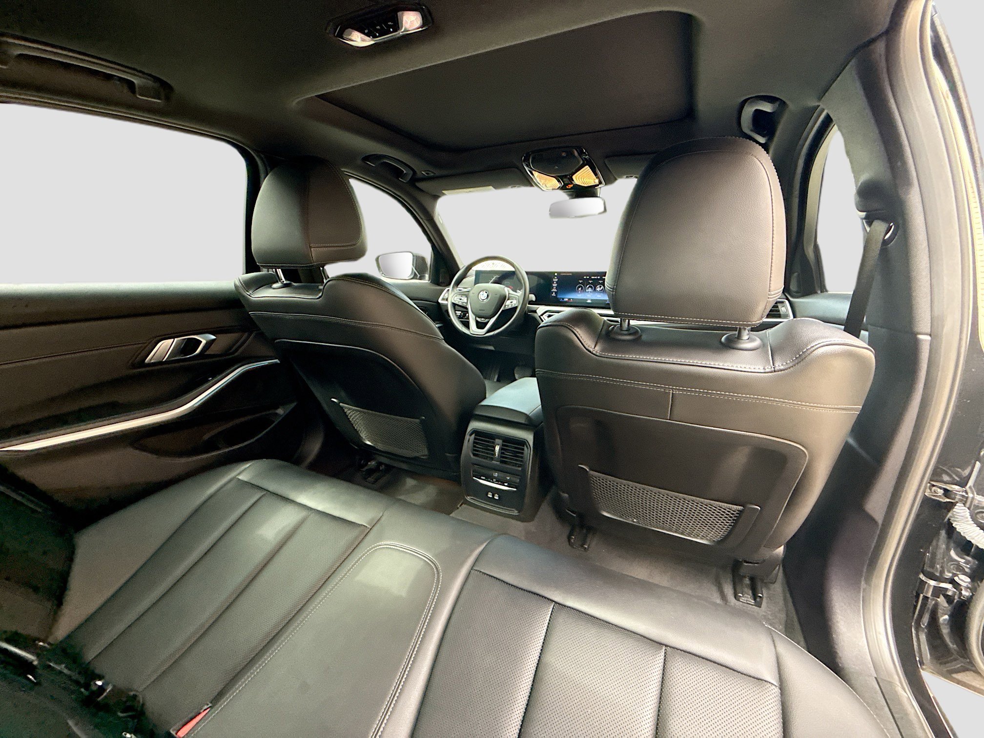 Used 2023 BMW 330i xDrive Sedan image 29