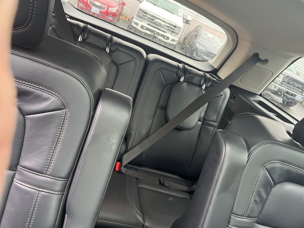 Used 2025 Lincoln Aviator Reserve w/ Luxury Package AWD/4WD image 11