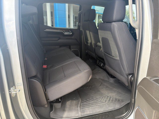 Used 2023 Chevrolet Silverado 1500 LT AWD/4WD image 15
