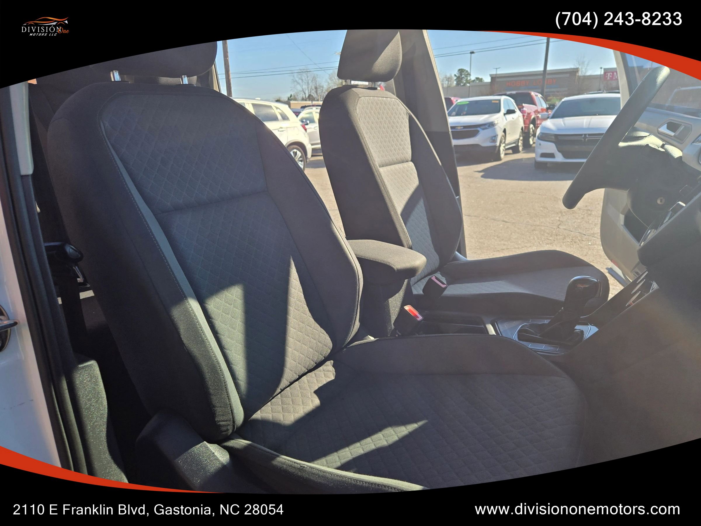 Used 2019 Volkswagen Tiguan S w/ Driver Assistance Package image 13